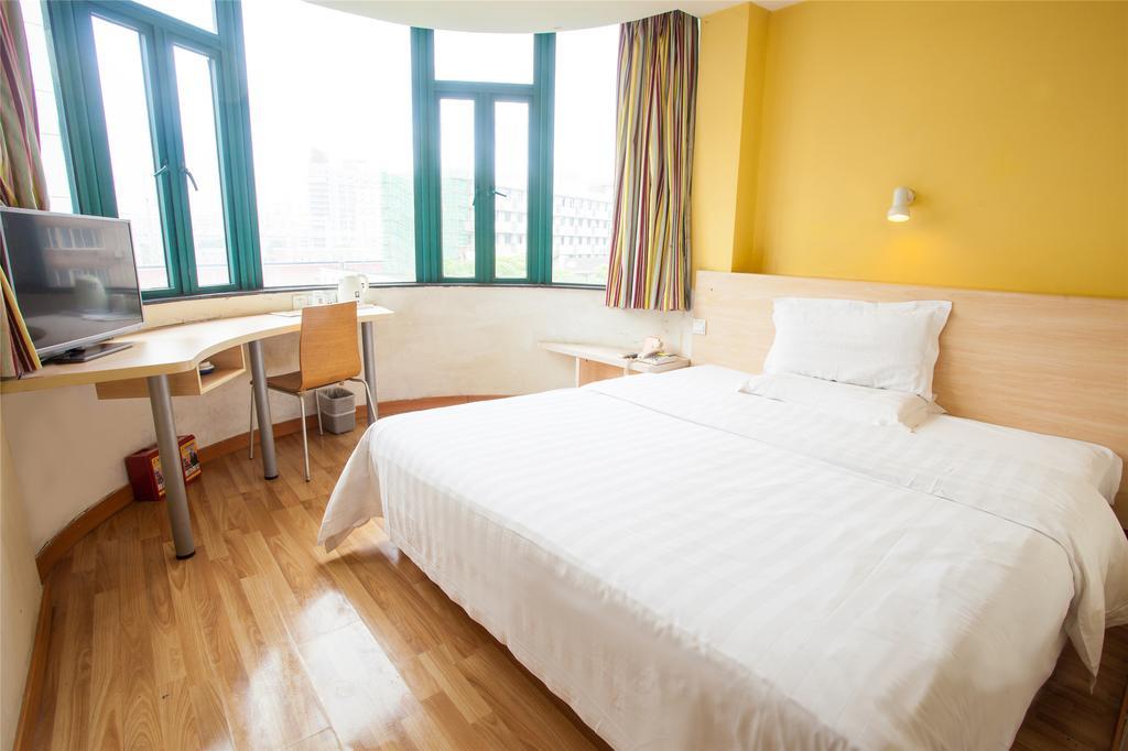 7Days Inn Shanghai Lujiazui Eksteriør billede