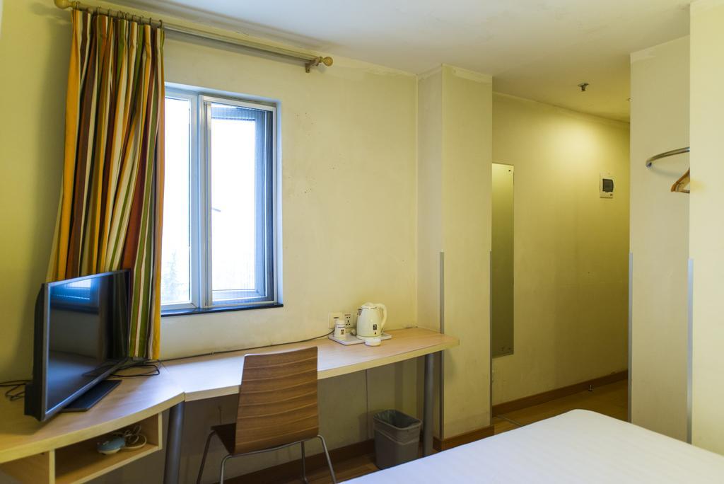 7Days Inn Shanghai Lujiazui Eksteriør billede